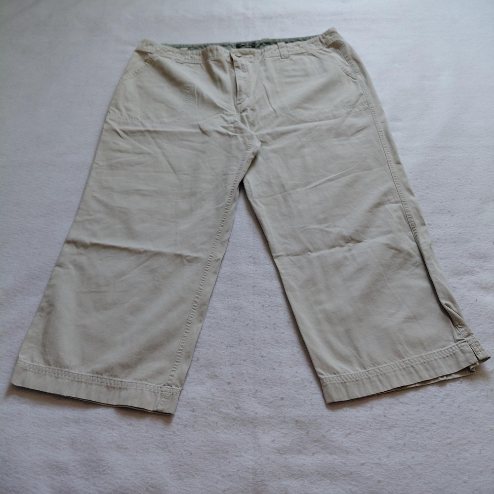 Eddie Bauer Womens Capri Pants Vashon Fit Size 18 Beige Cotton Cropped Chino